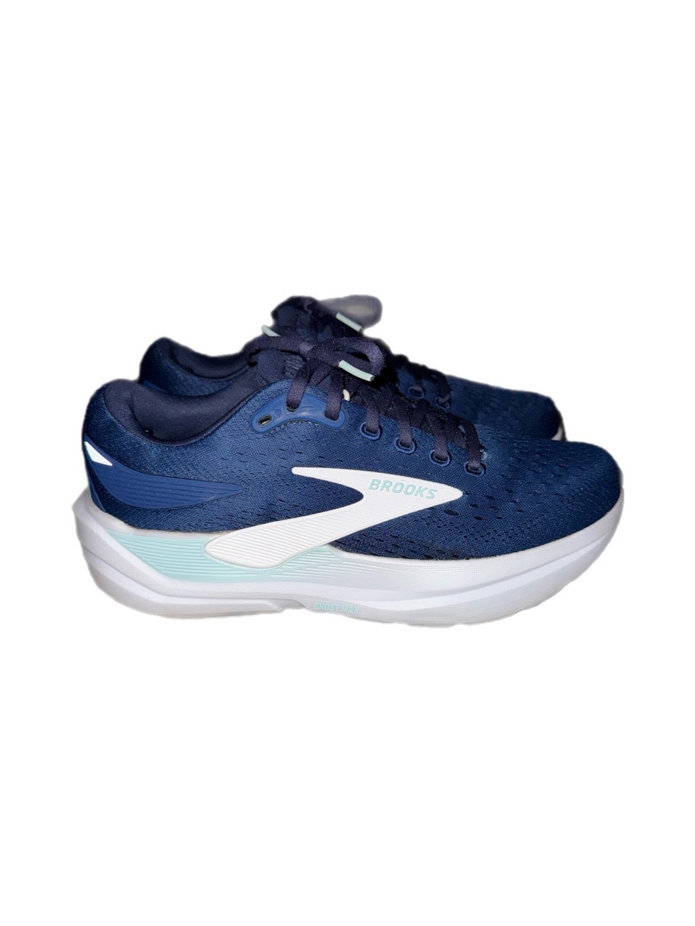 Brooks Women's Ghost Max 3 Navy and White Running Shoes size 8.5